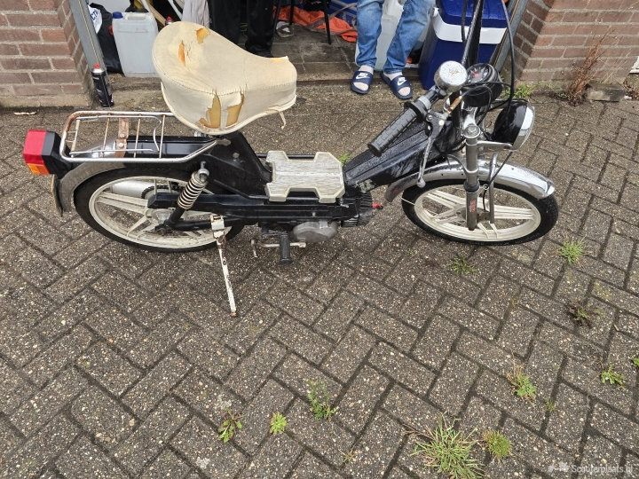 Puch Maxi matzwart