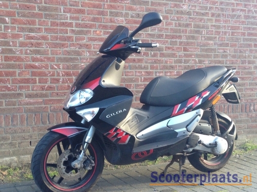 Gilera Runner zwart