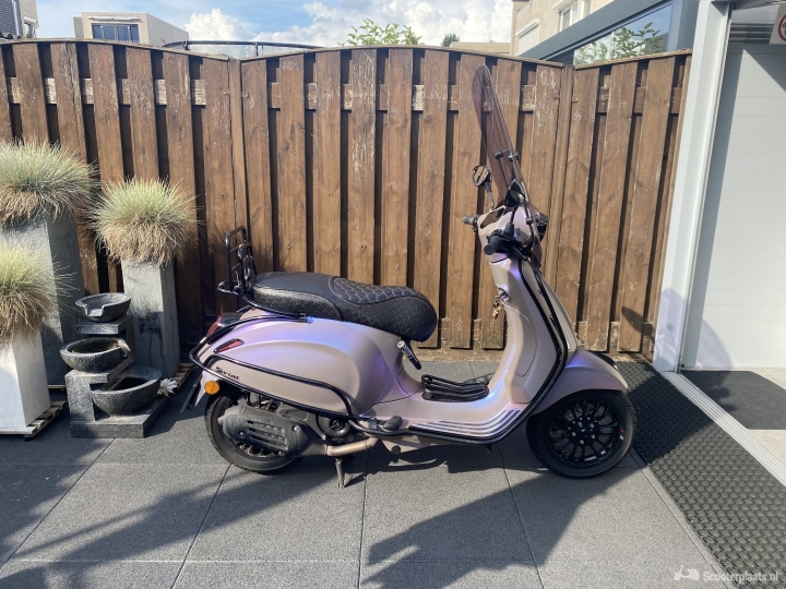 Vespa Sprint blauw