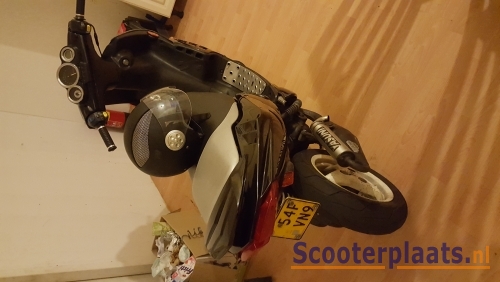 Peugeot Speedfight zwart