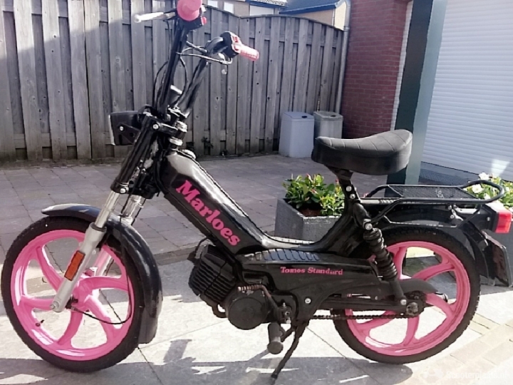 Tomos Standard zwart