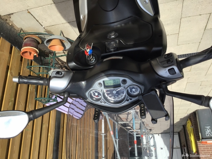 Motorscooter Yamaha X 250 City - foto 4