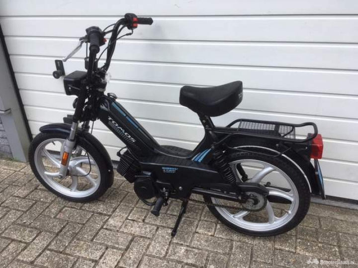 Tomos Standard zwart