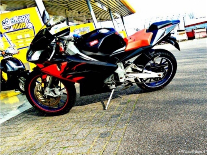 Aprilia RS 50 zwart