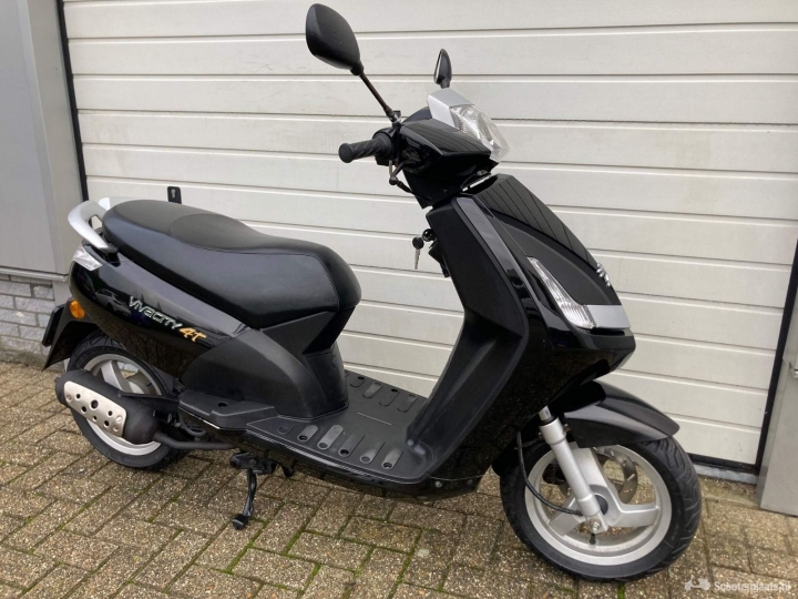 Peugeot VivaCity zwart