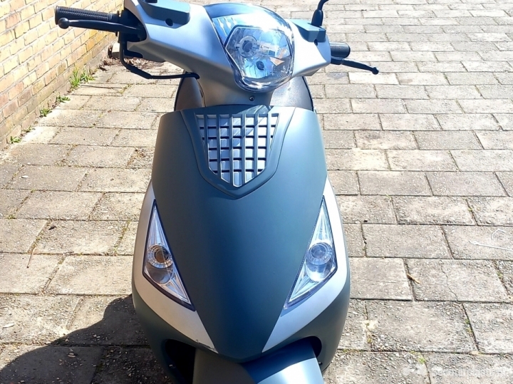 AGM SP50 zilver