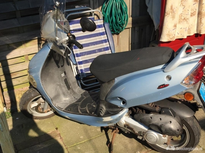 Kymco Vitality blauw