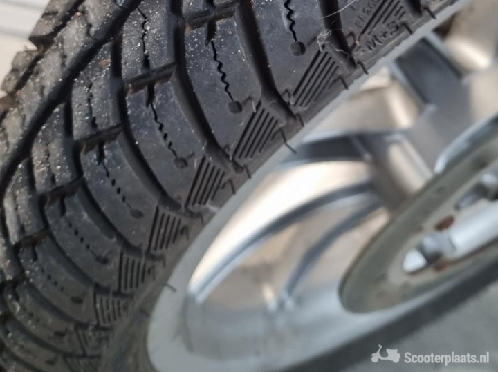 Piaggio Liberty zwart