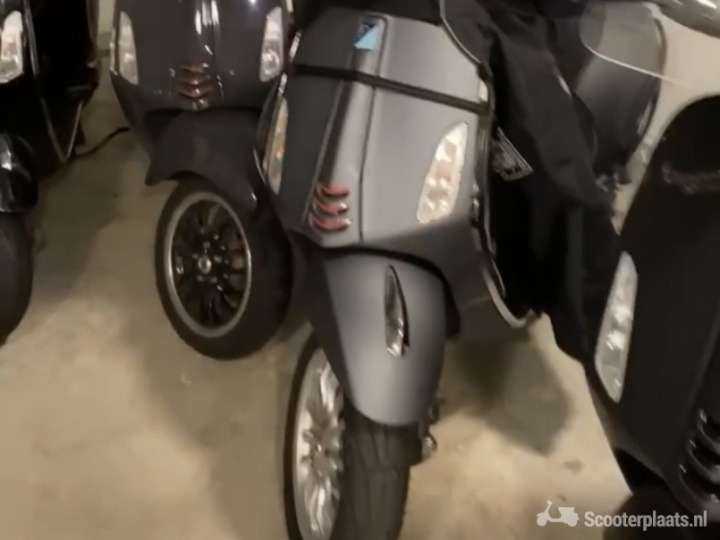 Piaggio Overig grijs