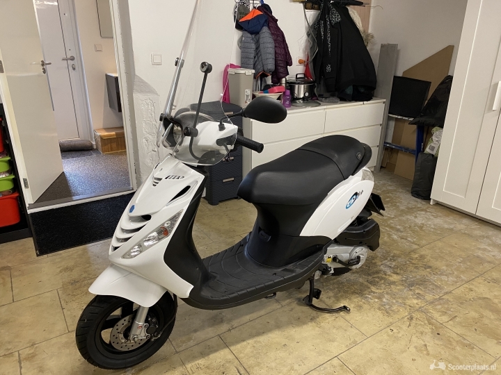 Piaggio Zip wit