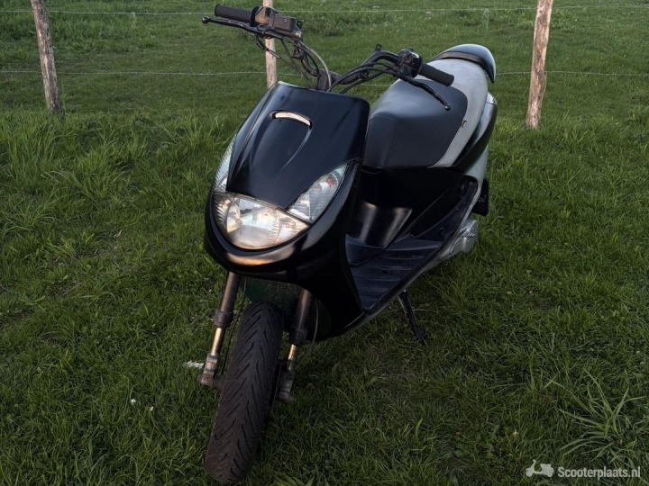 Peugeot VivaCity zwart