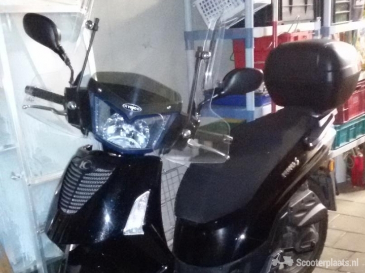 Kymco people s incl. windscherm en koffer - Scooterplaats