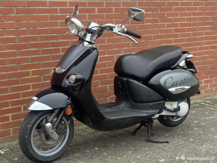 Aprilia Mojito zwart