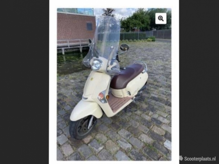 Kymco Like Retro beige