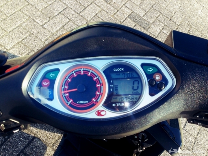 Kymco VP50 zwart