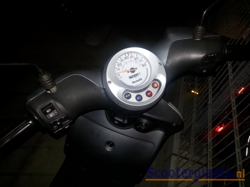 Benelli Pepe 50 grijs