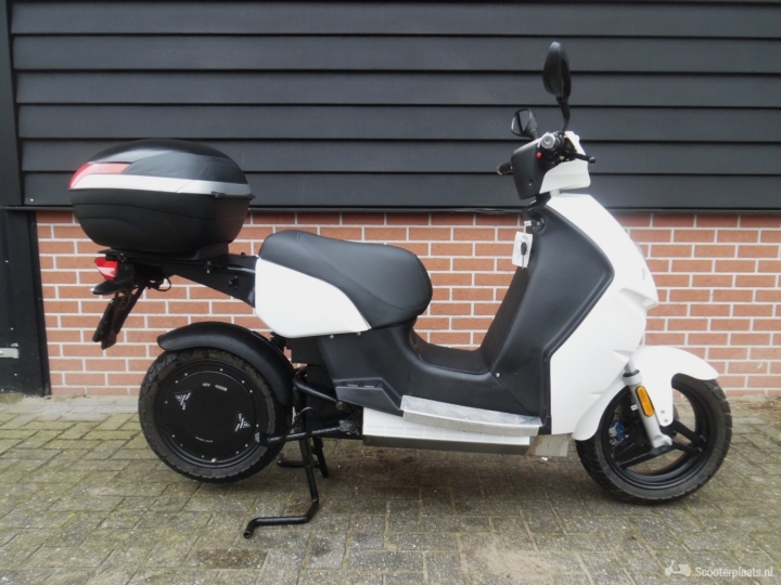E-Max 120L wit