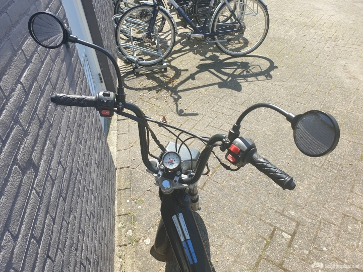 Tomos Standard zwart