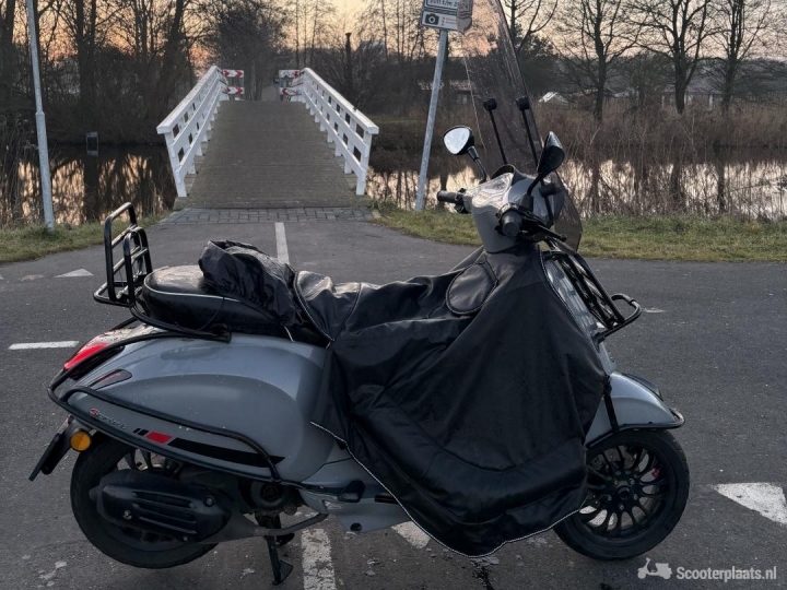 Piaggio Overig grijs