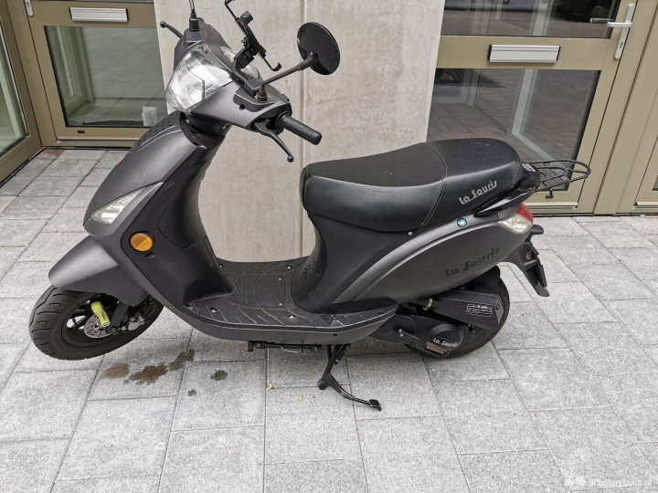 Mat zwarte 2018 City Scooter - Scooterplaats