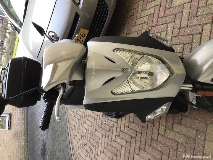 Kymco Agility grijs