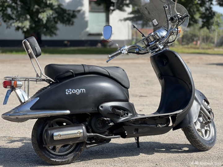 AGM Retro zwart