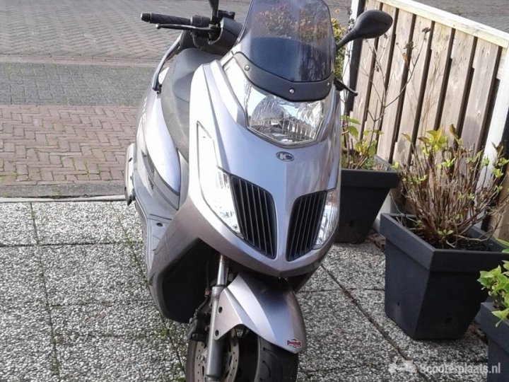 Kymco Dink zilver