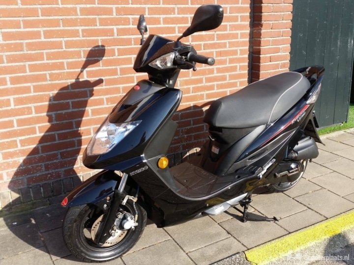 Kymco VP50 zwart