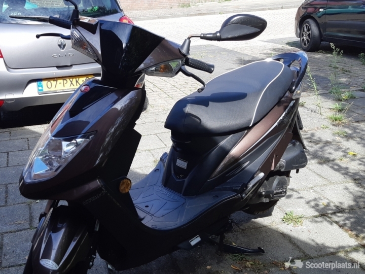 Kymco VP50 bruin