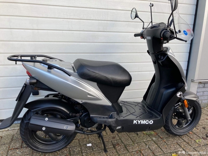 Kymco Agility grijs