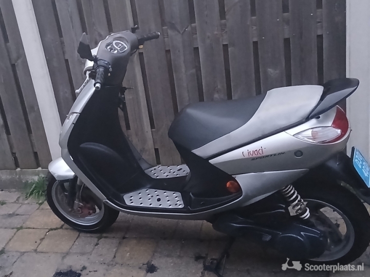 Peugeot VivaCity grijs