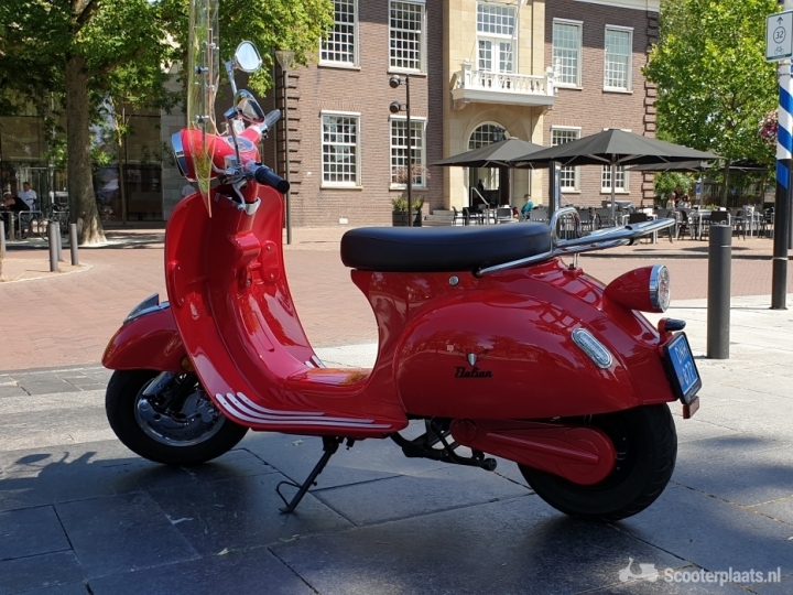 Etalian E-scooter geel