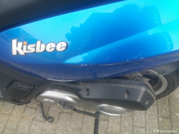 Peugeot Kisbee blauw