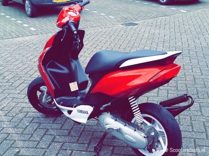 Yamaha Jog rood