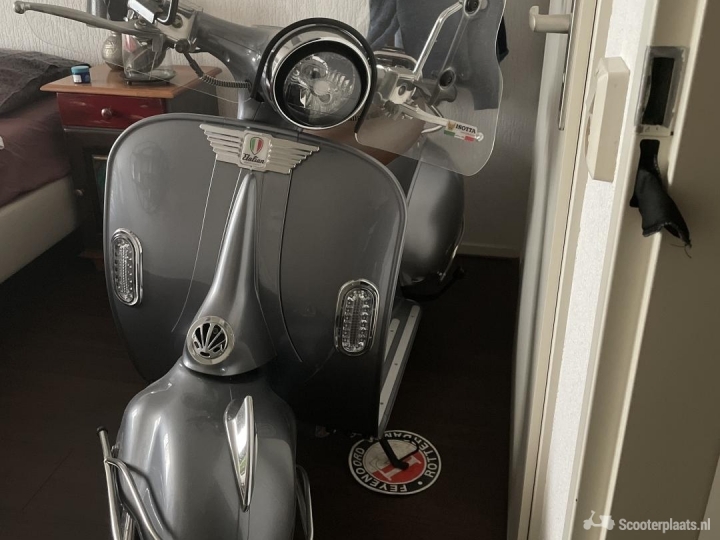 Etalian E-scooter grijs