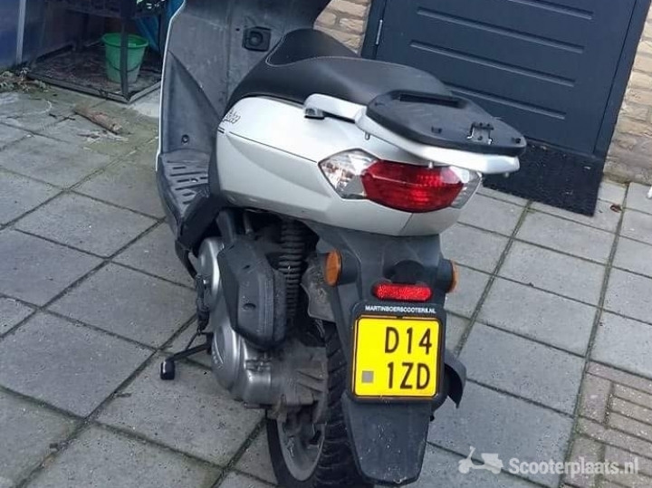 Peugeot Kisbee zilver