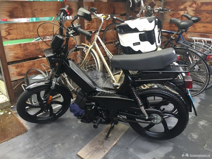 Tomos Standard zwart