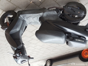 Kymco Agility zwart