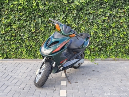 Yamaha Aerox groen