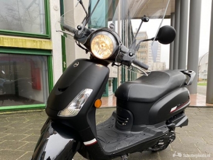 Sym Scooter