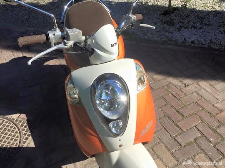 Tweedehands Sym Mio te koop - Scooterplaats