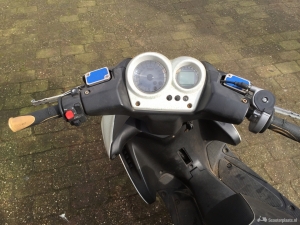 Yamaha Aerox wit