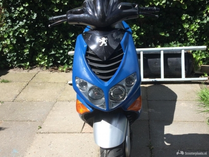 Peugeot Speedfight blauw
