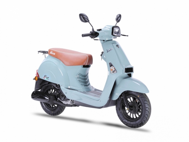 Retro scooter blauw