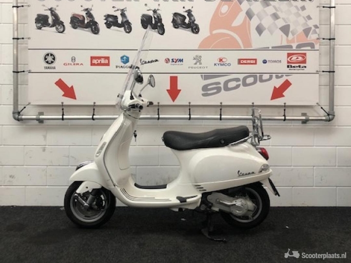 Vespa LX 25 - Scooterplaats