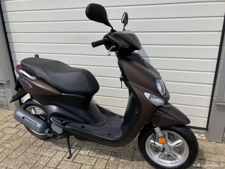 Yamaha Neos 4T tweedehands snorscooter - Scooterplaats