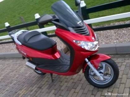 Peugeot Overig rood