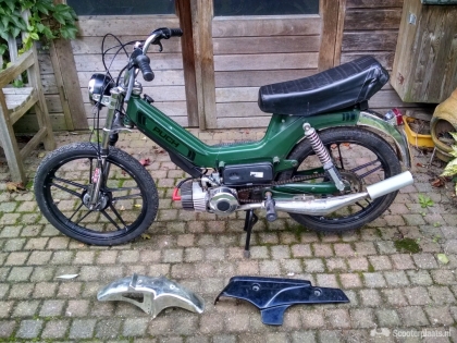 Puch P1 Z Two (P2A13T) brommer met geel kenteken