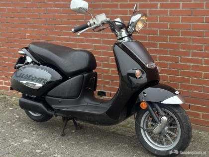Aprilia Mojito zwart