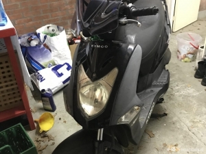 Kymco Agility zwart